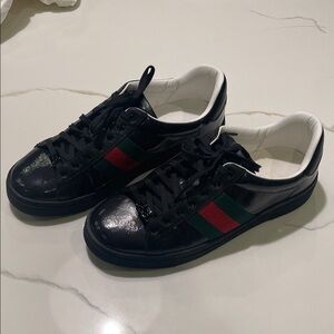 Gucci NWT Men's Patent Black Leather Ace Sneakers w/ Red & Green Stripes 9.5US